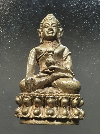 พระ พระกริ่งแสนสุข